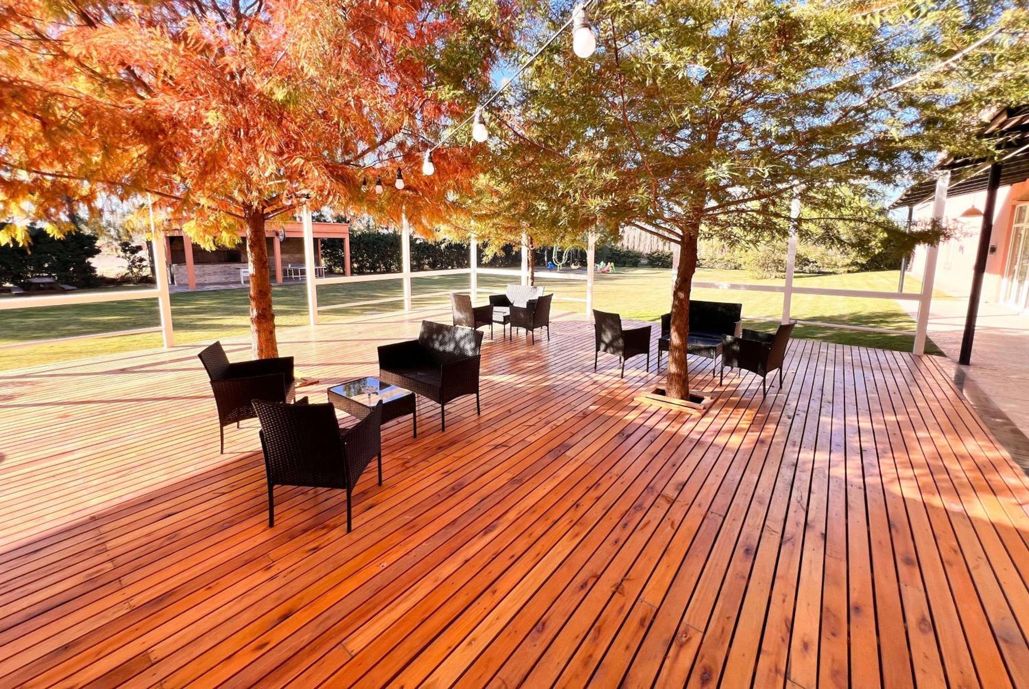 Howard Johnson Hotel & Resort פונס מראה חיצוני תמונה