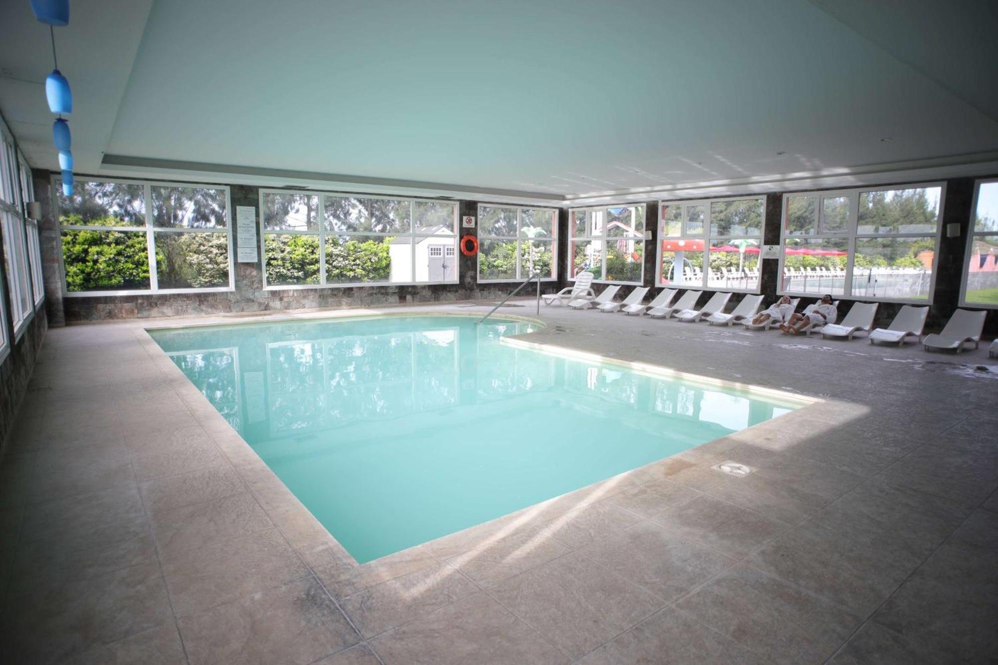 Howard Johnson Hotel & Resort פונס מראה חיצוני תמונה